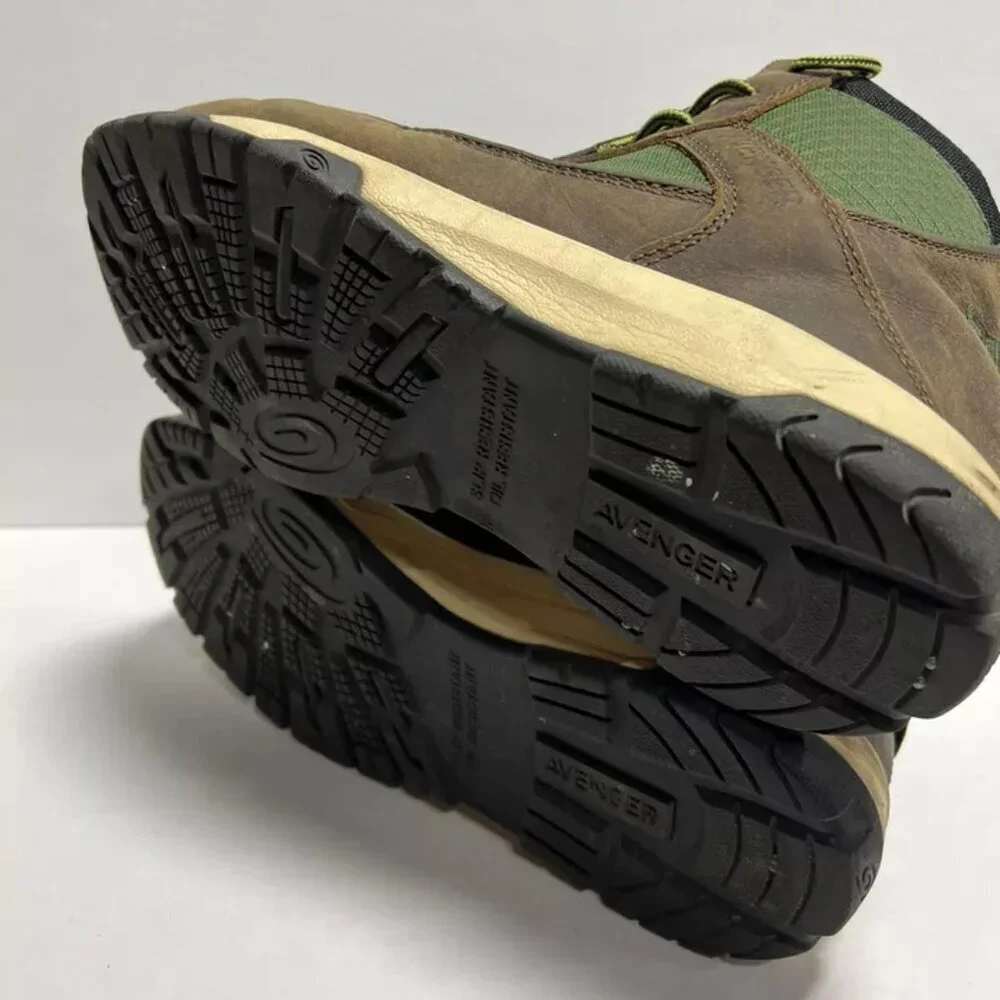 Avenger A7700 Edge Mid Boot Mens 9 M
